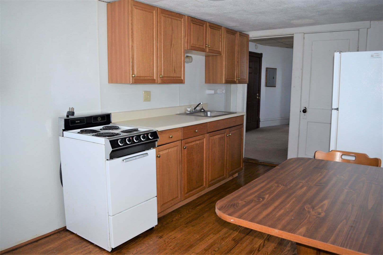 Indiana Apartment: 777 apt 1-6 Wayne Ave.
