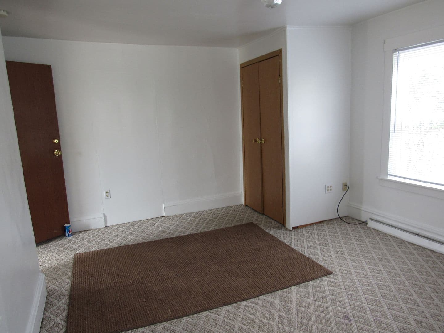 Indiana Apartment: 663 Locust St