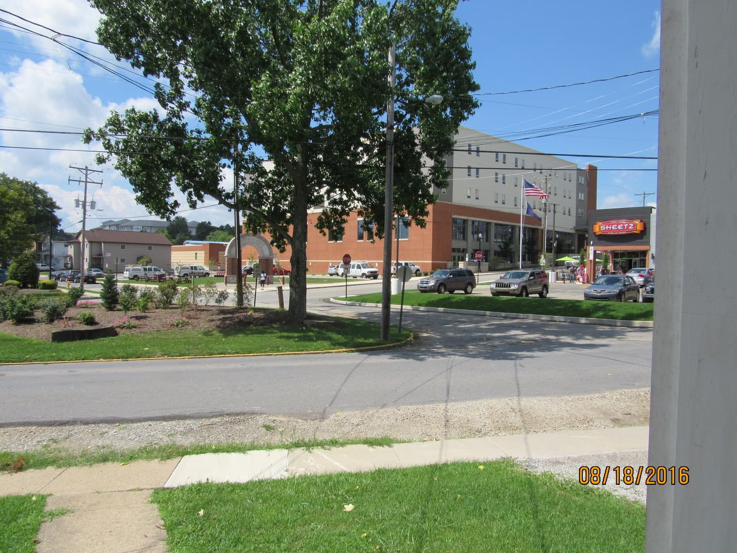 Indiana Apartment: 777 apt 1-6 Wayne Ave.