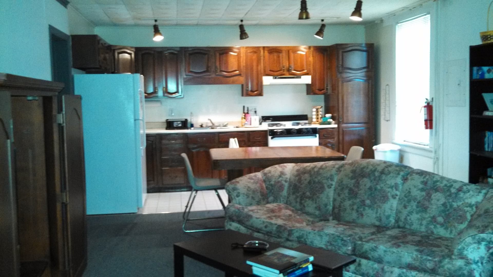Indiana Apartment: 717 apt A-D School St.