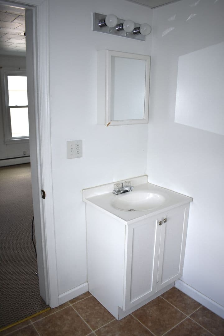Indiana Apartment: 951 Church St