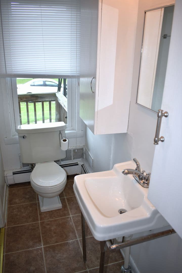 Indiana Apartment: 951 Church St