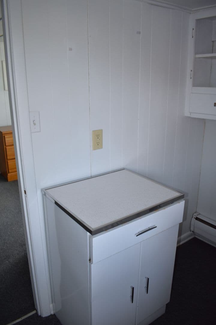 Indiana Apartment: 951 Church St
