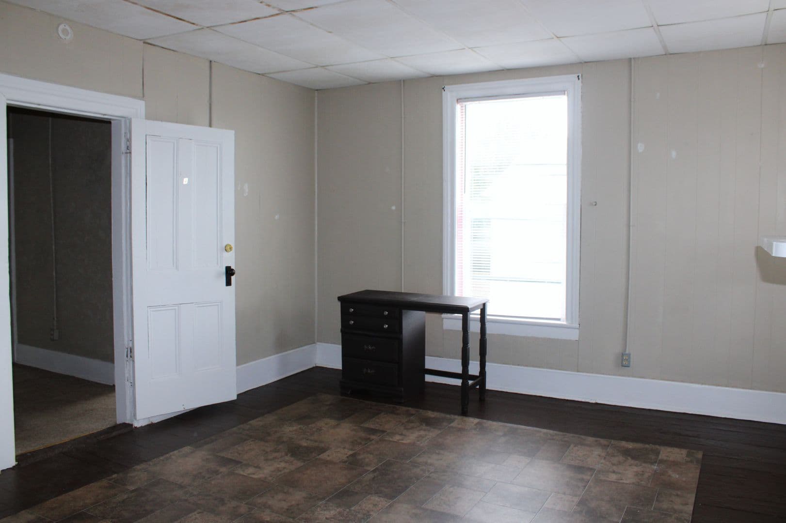 Indiana Apartment: 975 Church St