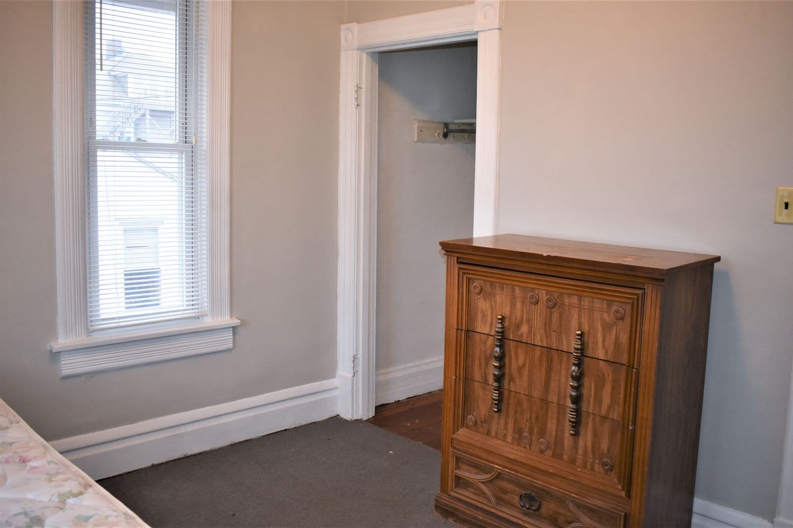 Indiana Apartment: 720-722 Klondyke Ave