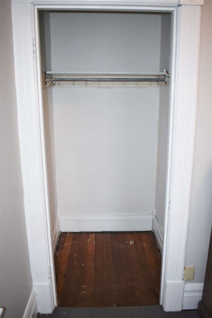 Indiana Apartment: 720-722 Klondyke Ave