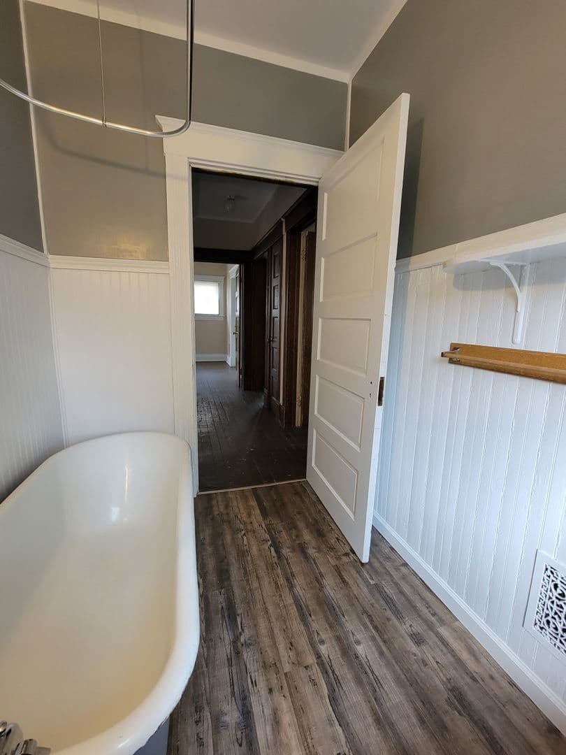 Indiana Apartment: 731-733 Wayne Ave