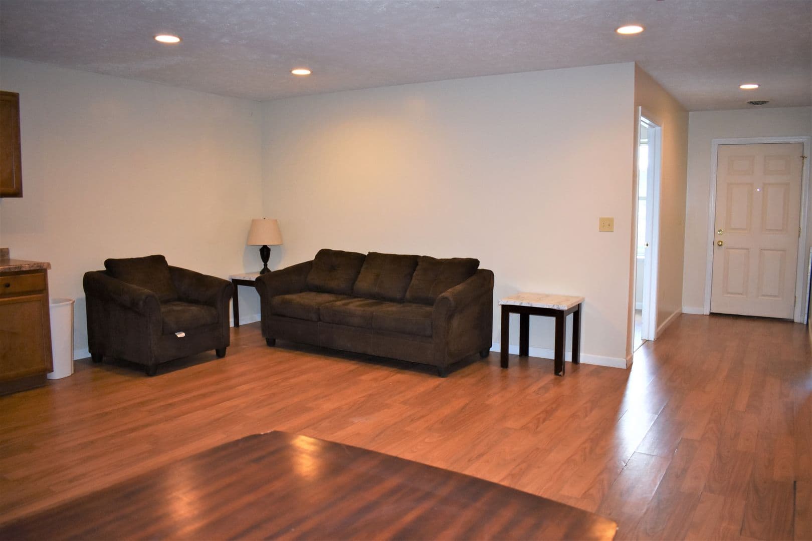 Indiana Apartment: 744 Locust St
