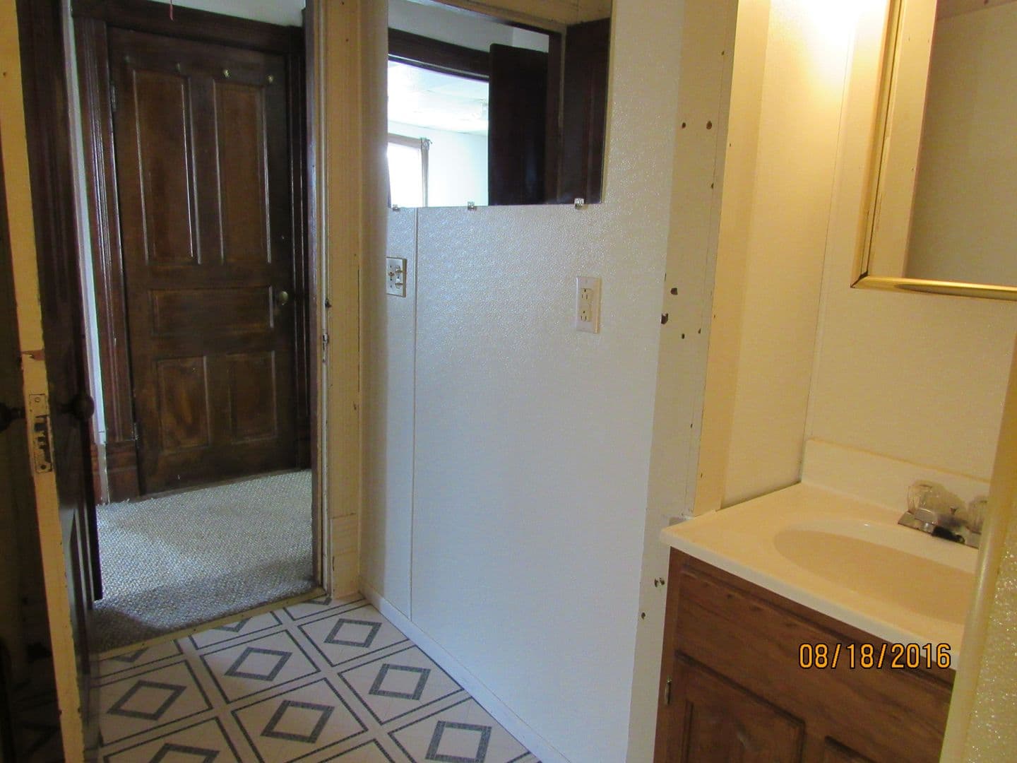 Indiana Apartment: 777 apt 1-6 Wayne Ave.