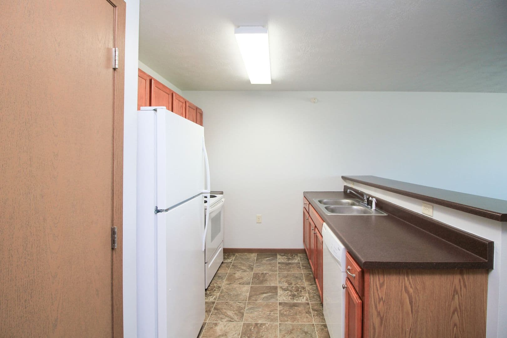 North Sioux City Apartment: 1300 - 1302 Quiniela Dr.