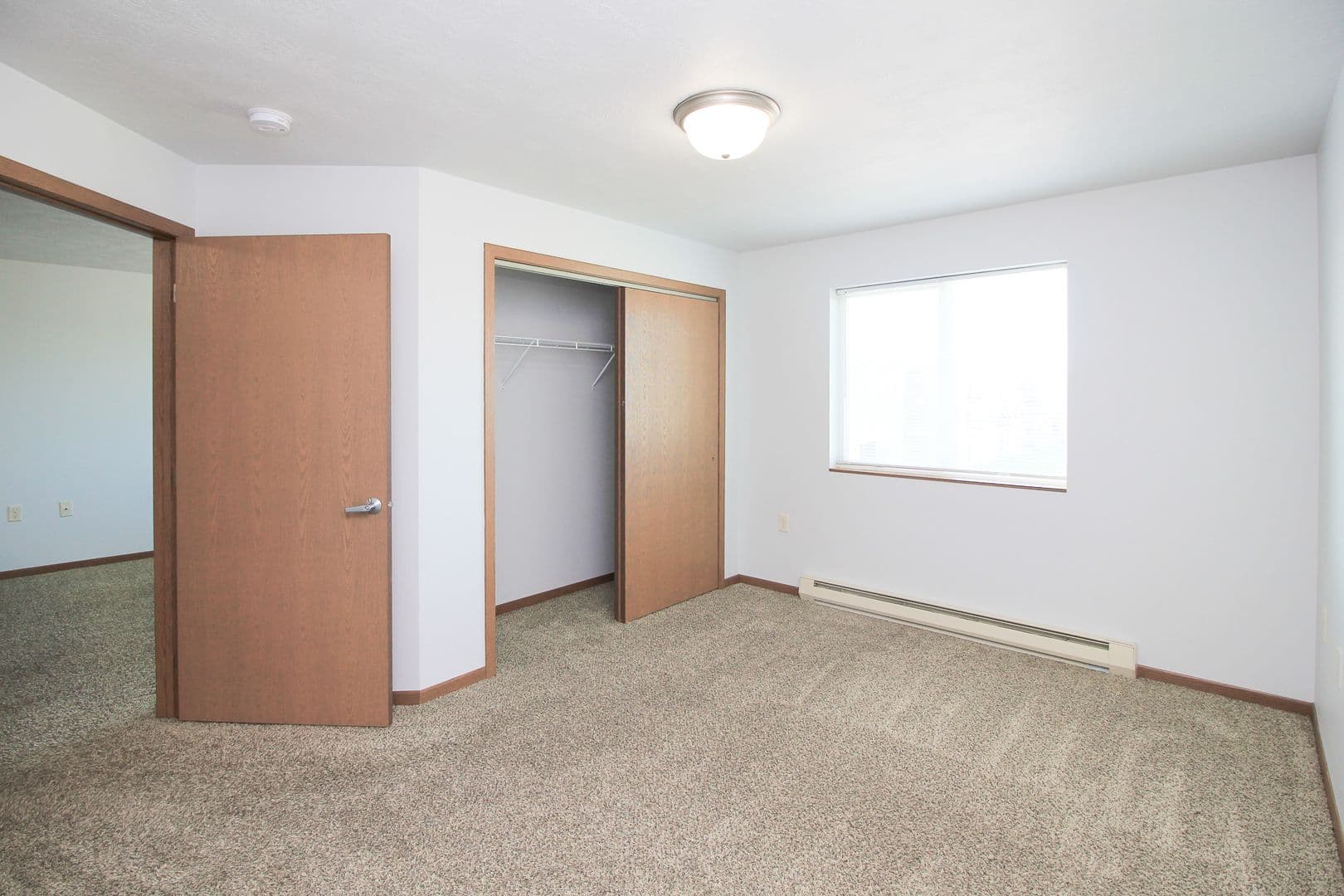 North Sioux City Apartment: 1300 - 1302 Quiniela Dr.