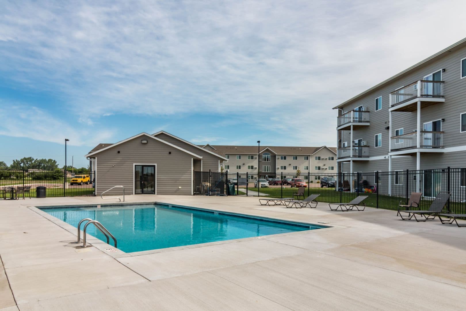 North Sioux City Apartment: 1300 - 1302 Quiniela Dr.