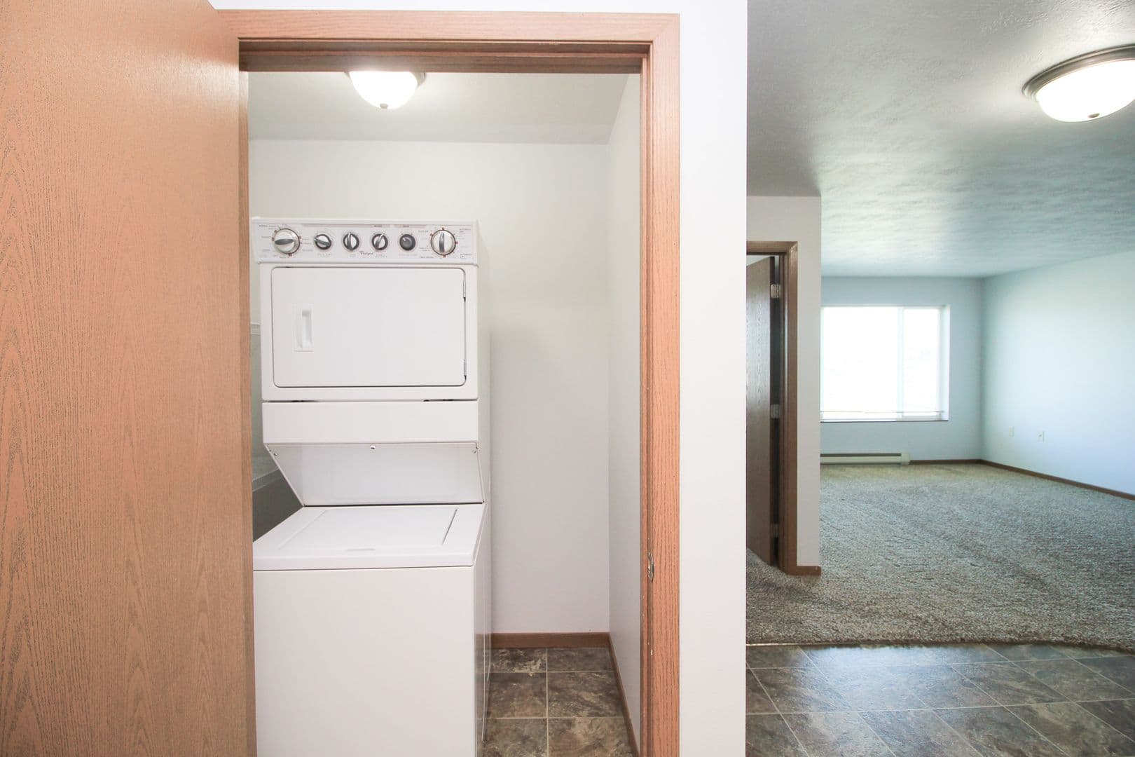 North Sioux City Apartment: 1300 - 1302 Quiniela Dr.