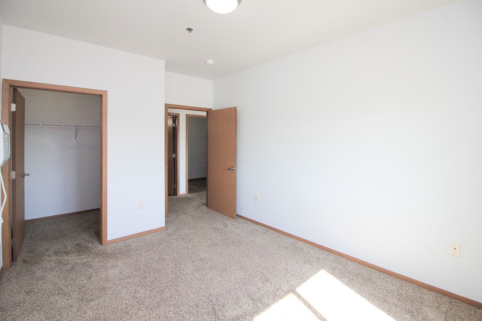 North Sioux City Apartment: 1300 - 1302 Quiniela Dr.