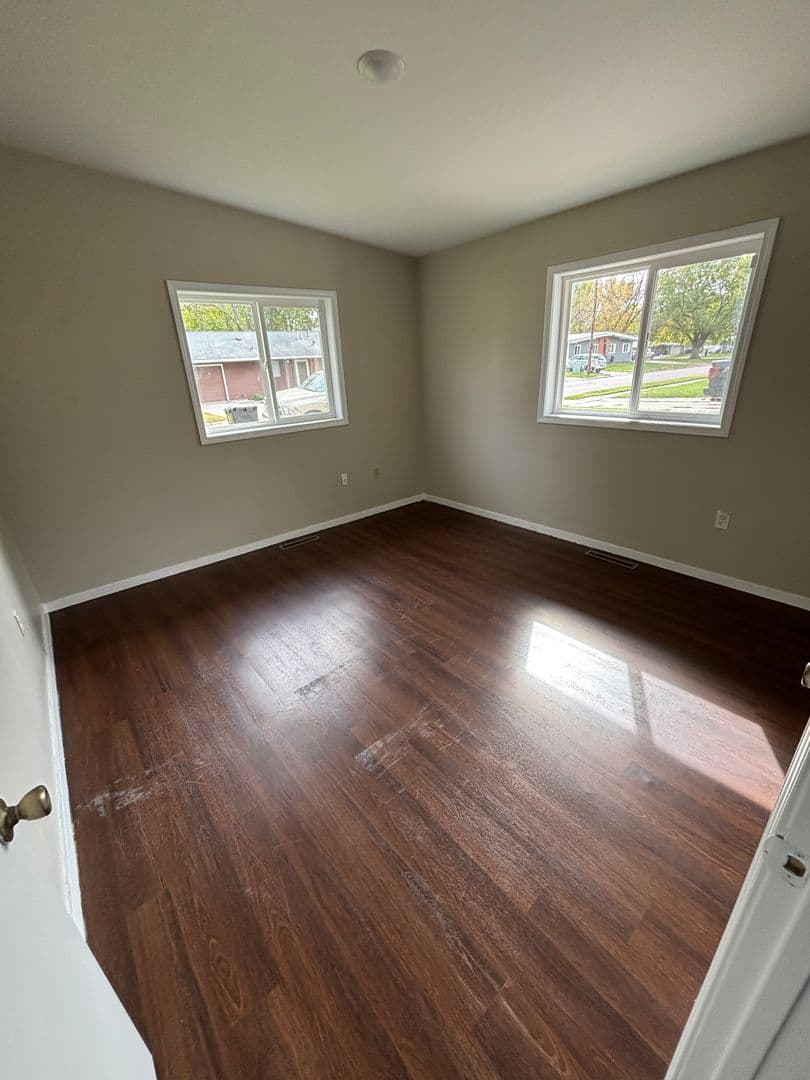 Sergeant Bluff Apartment: PO Box 481