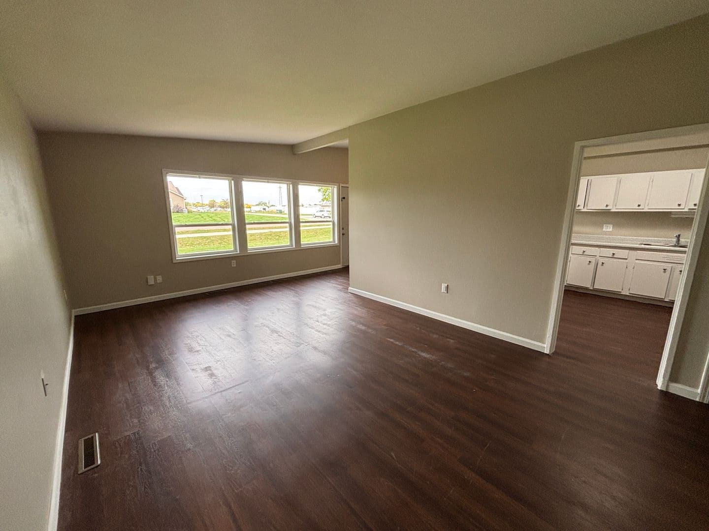 Sergeant Bluff Apartment: PO Box 481