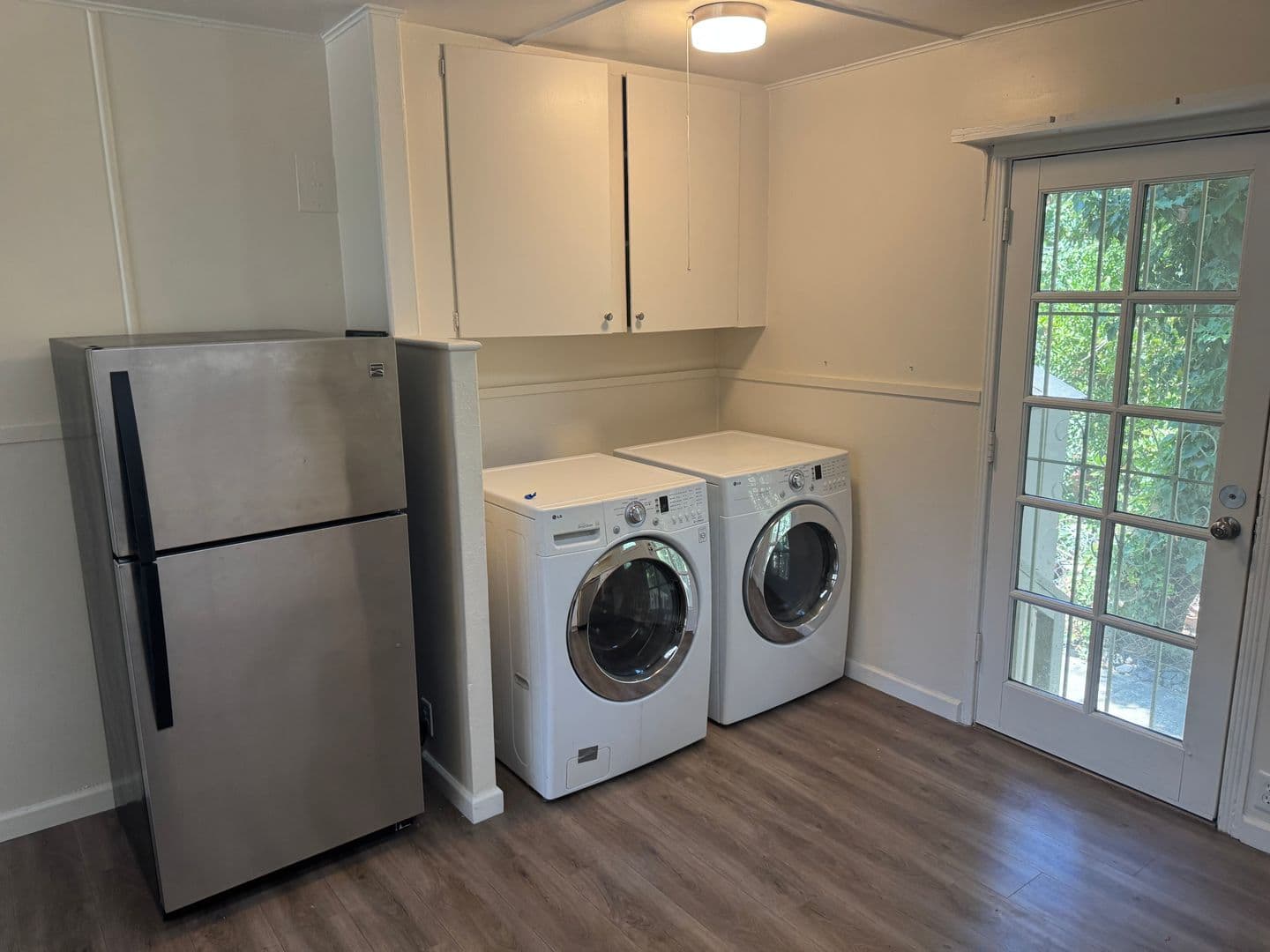 Pleasanton Apartment: 627 &  663 Rose Ave