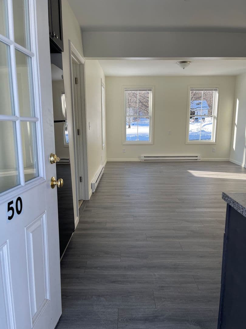 Central Village Apartment: 48-54 Putnam Rd