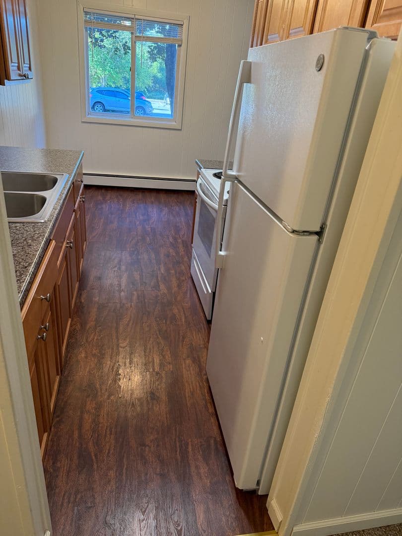 Windham Apartment: 277 Bricktop Road