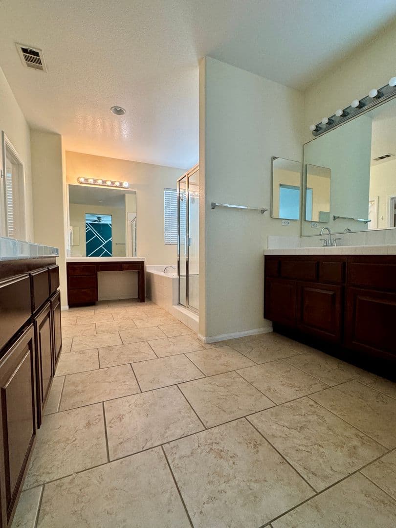 Temecula House: 31916 Penguin Pl