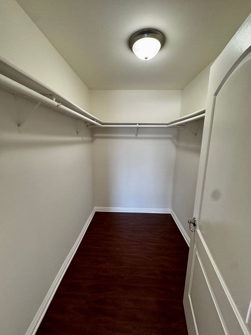 Van Nuys Condo: 13525 Vanowen St. Unit 103