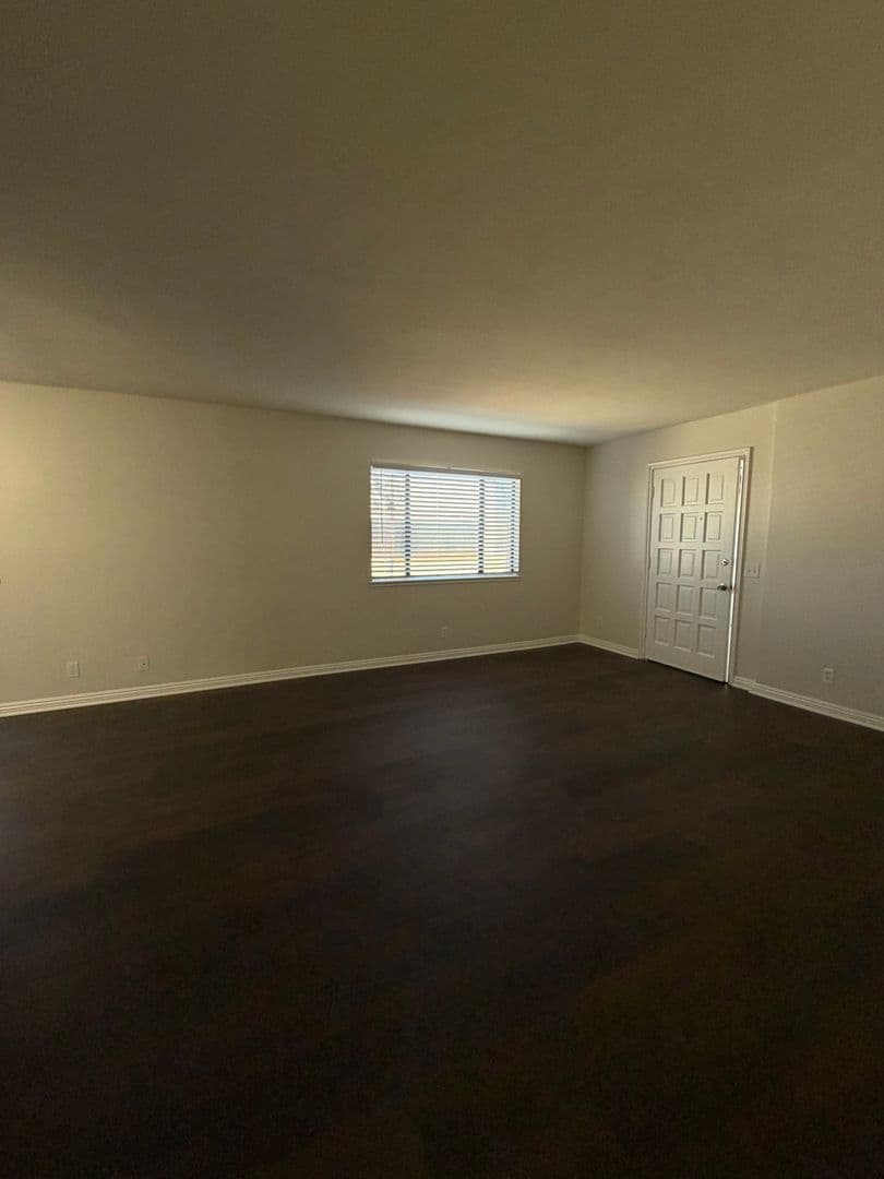 Santa Paula Apartment: 1125 E. Ventura Street