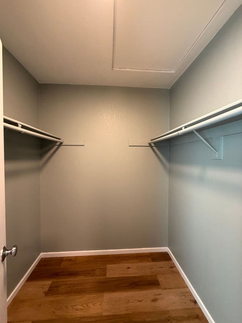 Oxnard Apartment: 430-440 Linden Drive