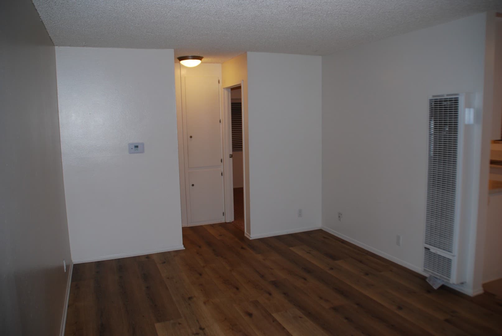 Ventura Apartment: 135-153 S. Hemlock Street