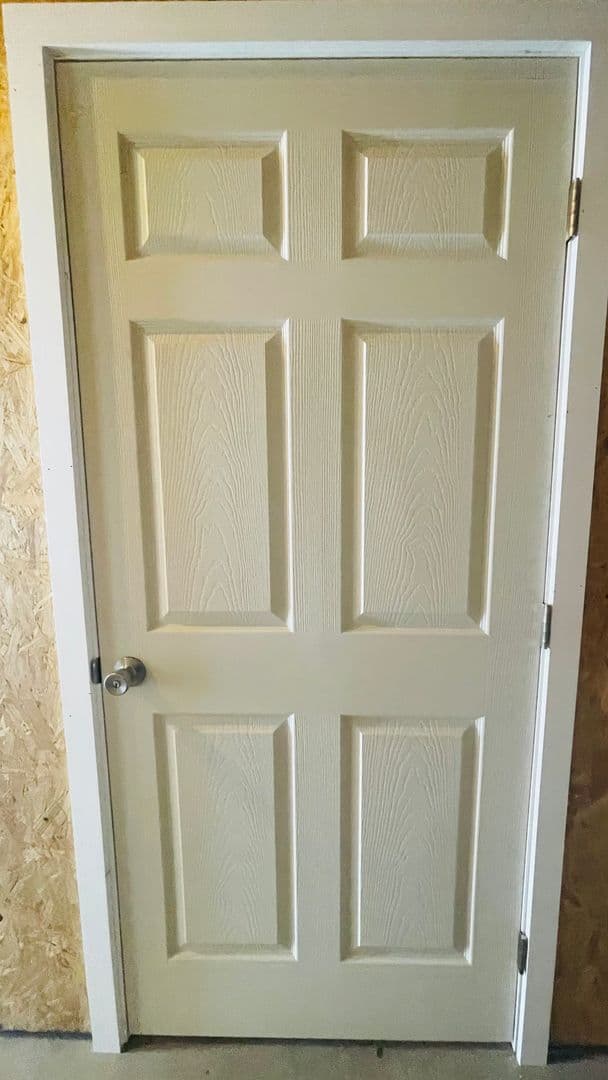Ventura Apartment: 2938-2948 Lexington Drive