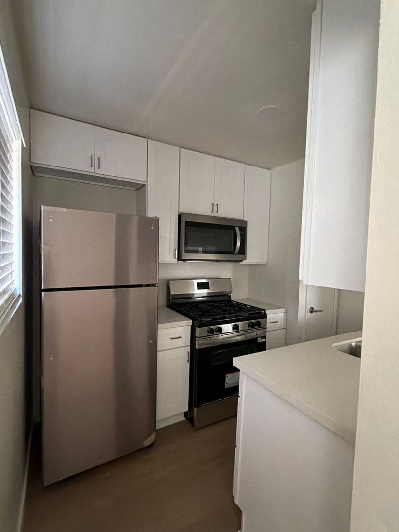 Ventura Apartment: 6301 Nightingale Street,  #1-22