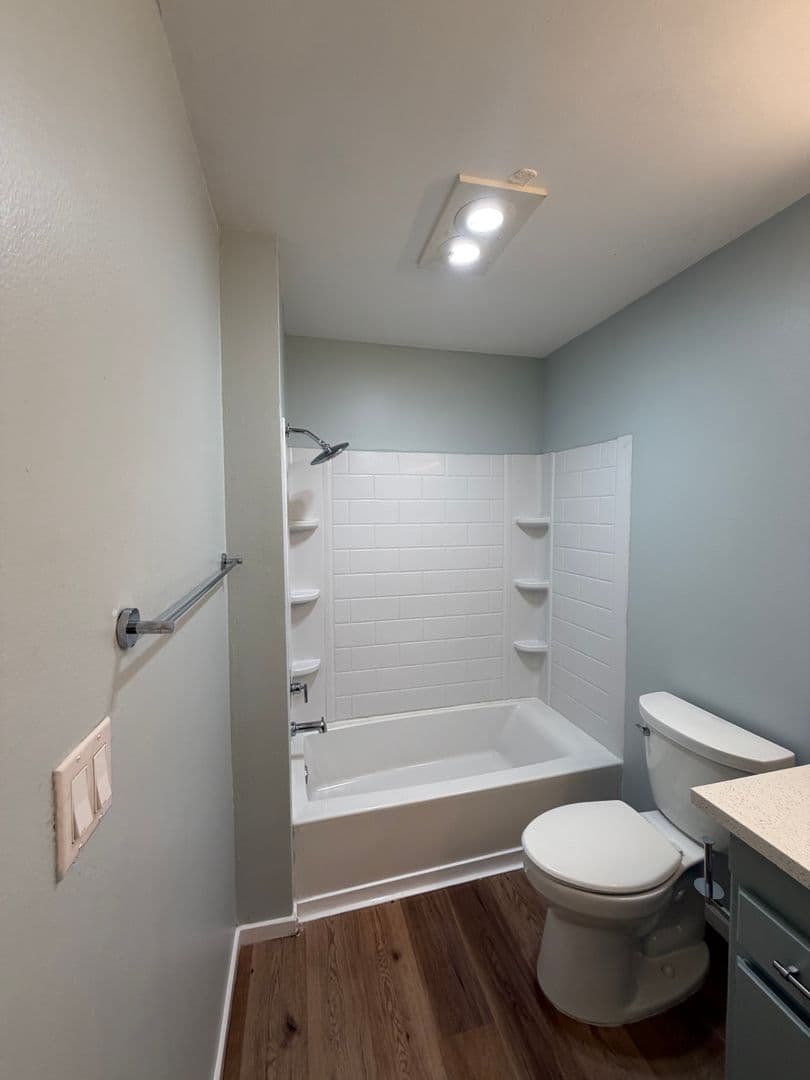 Oxnard Apartment: 430-440 Linden Drive
