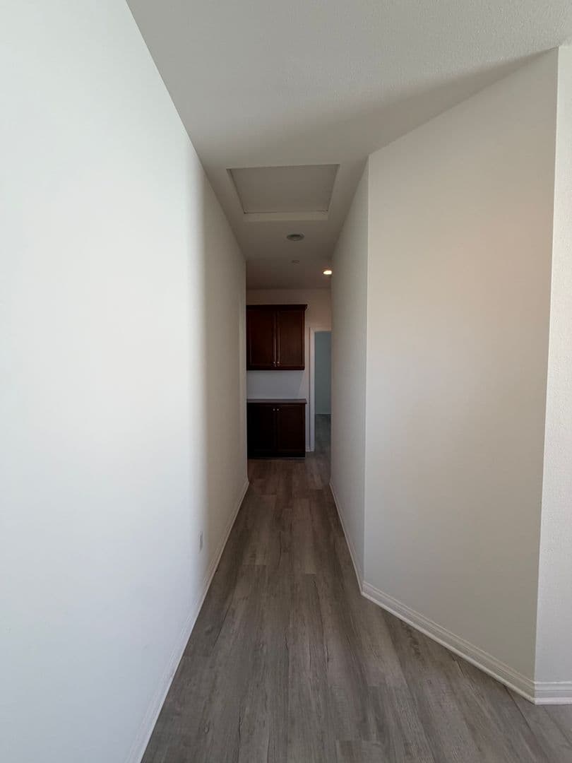Oxnard House: 3207 Lisbon Lane