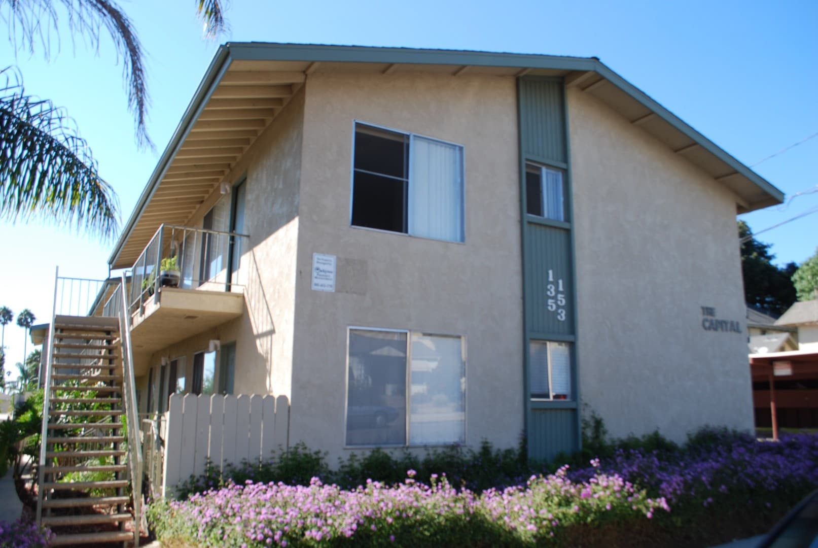 Ventura Apartment: 135-153 S. Hemlock Street