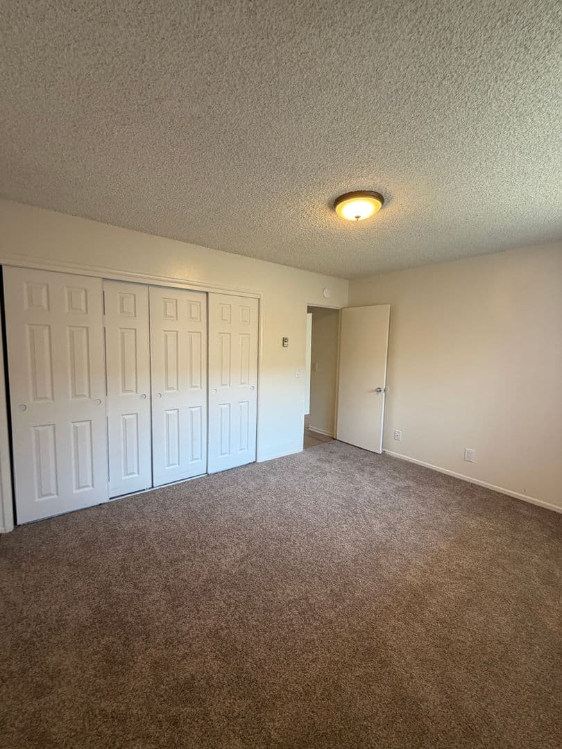 Santa Paula Apartment: 720-722 N. Ojai Road