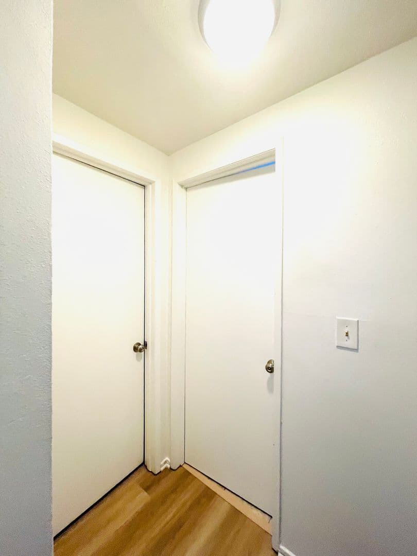 Santa Paula Apartment: 229 W. Santa Barbara Street