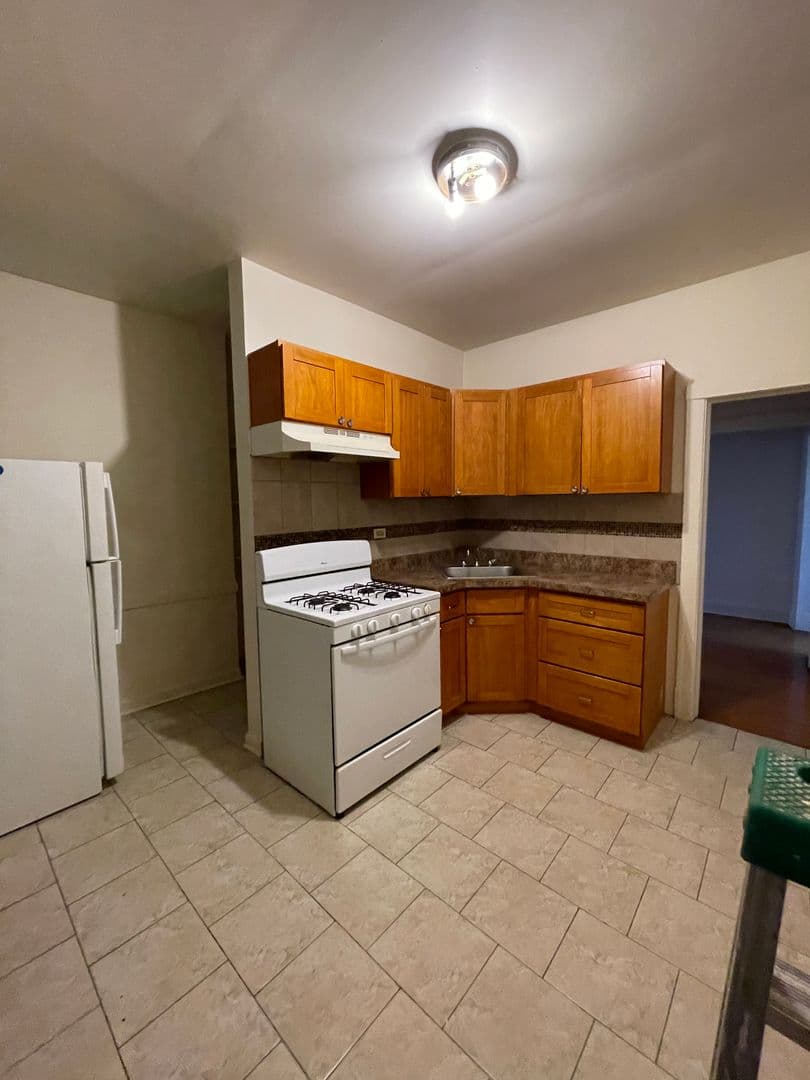 Chicago Apartment: 2531-41 E. 73rd Street