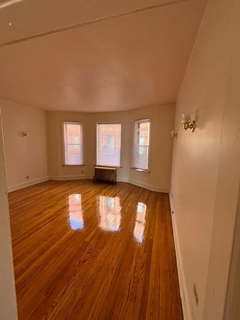 Chicago Apartment: 2531-41 E. 73rd Street