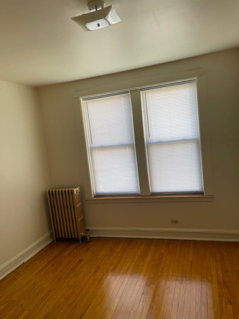 Chicago Apartment: 2531-41 E. 73rd Street