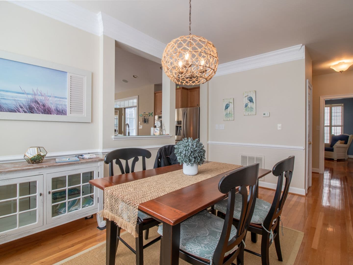 Milton House: 16478 Howard Miller Lane