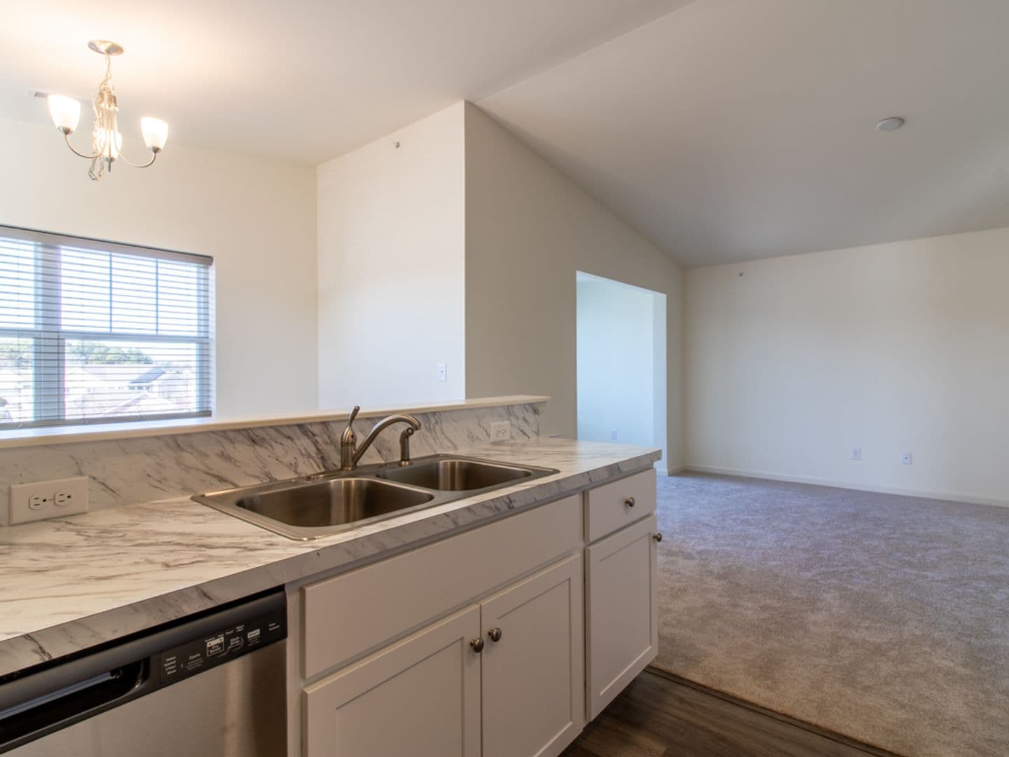 Milford Condo: 5003 W Pebble Lane