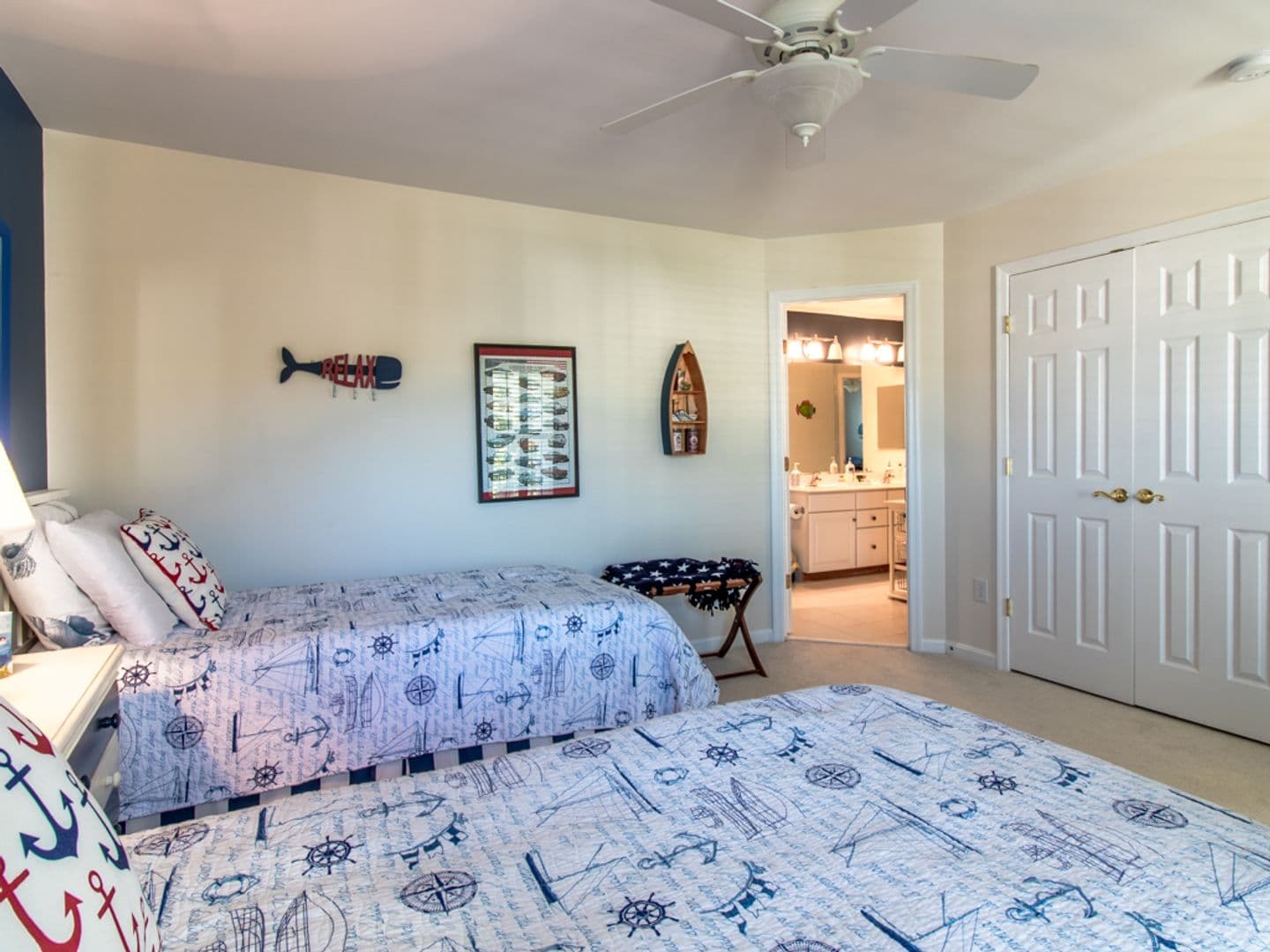 Milton House: 16478 Howard Miller Lane