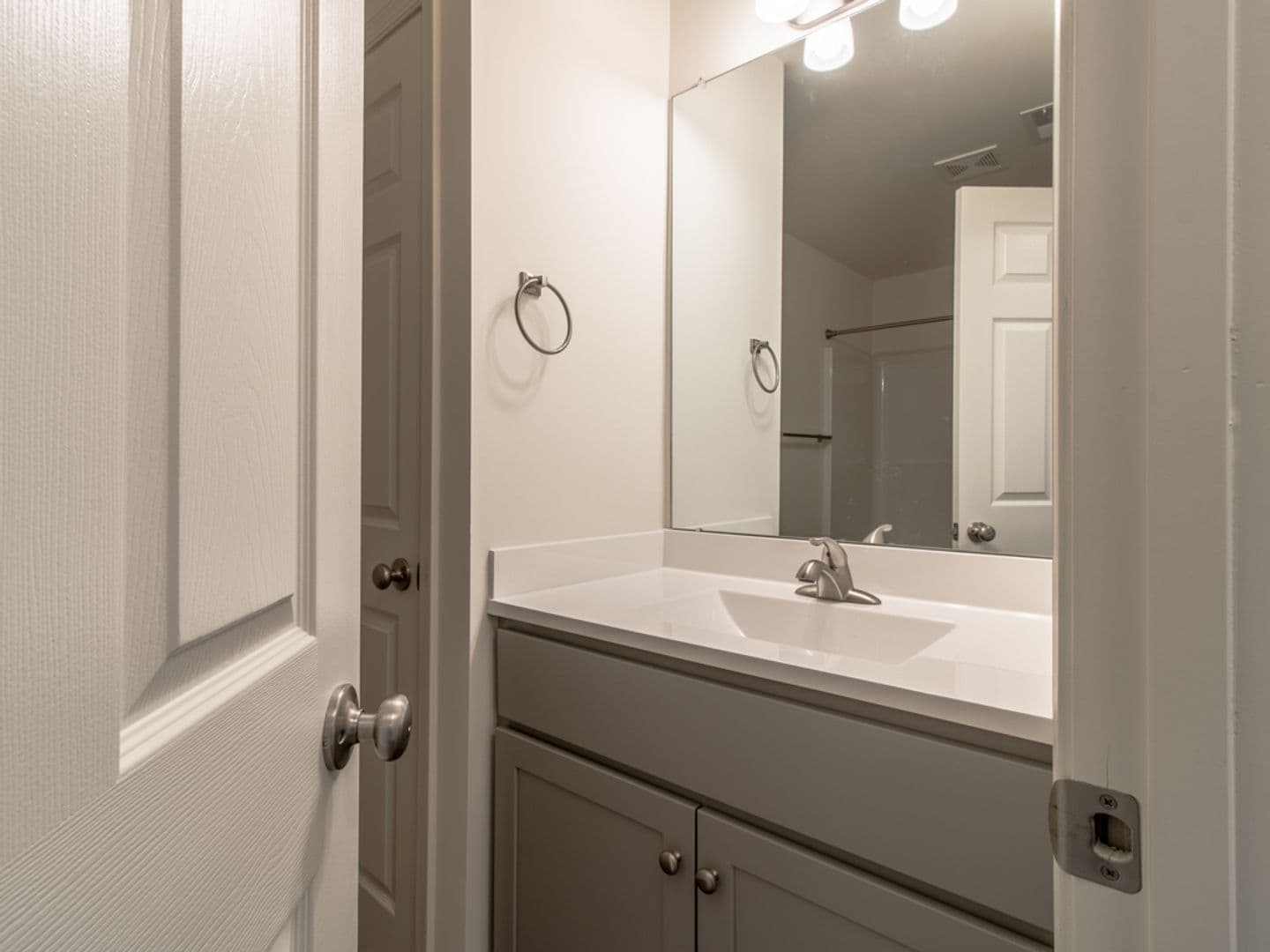 Milford Condo: 5003 W Pebble Lane