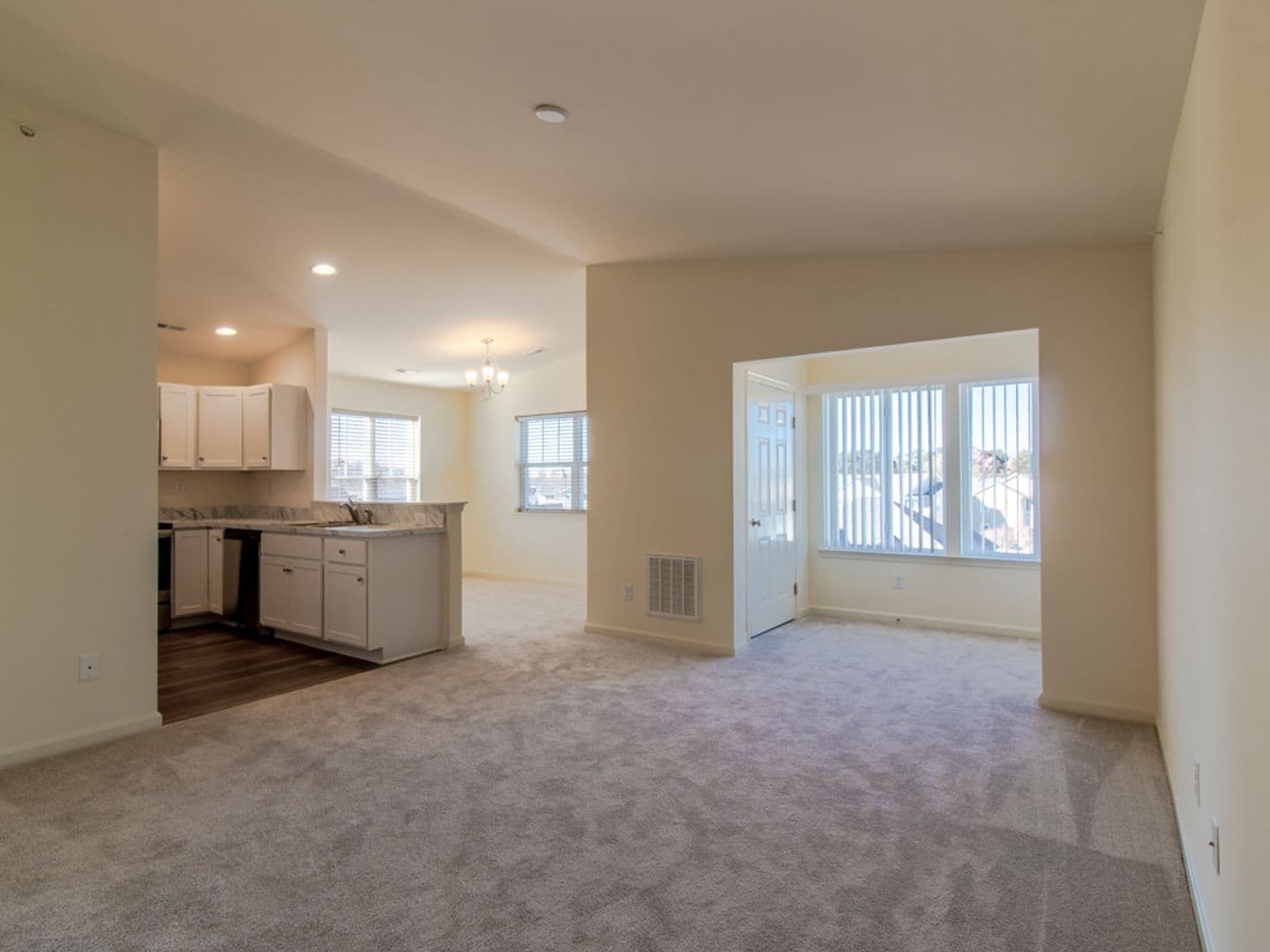 Milford Condo: 5003 W Pebble Lane