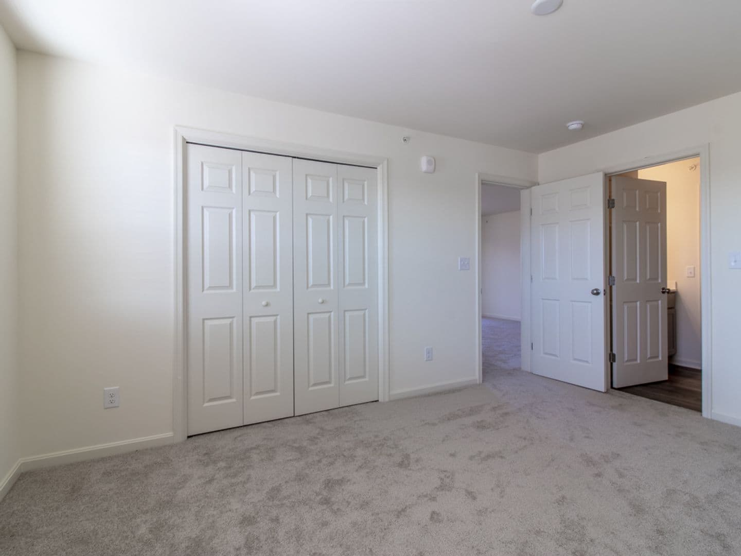 Milford Condo: 5003 W Pebble Lane