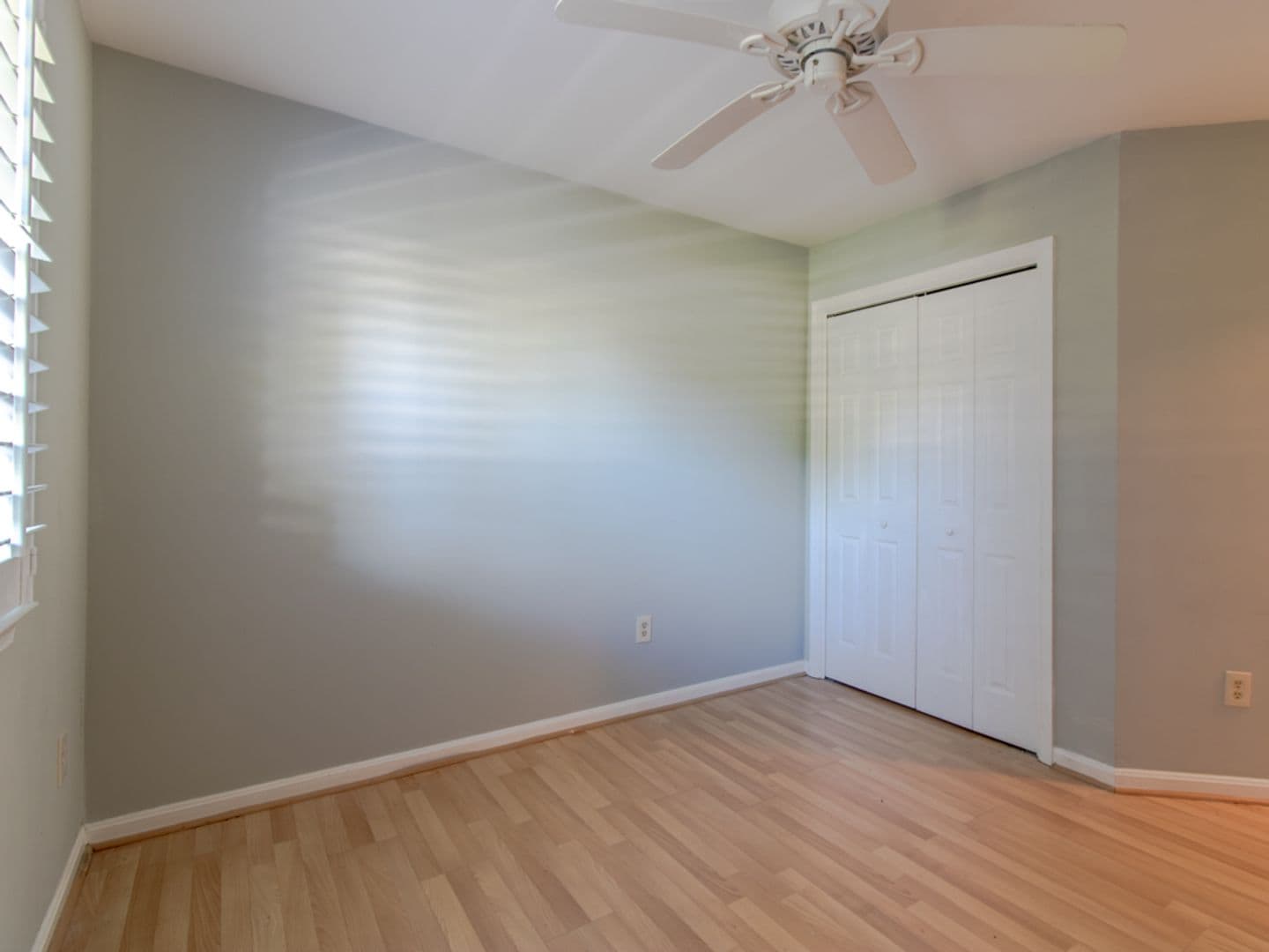 Lewes Townhome: 159 Lakeside Drive