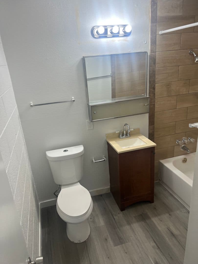 Las Vegas Condo: 3719 Hazelwood St. #8
