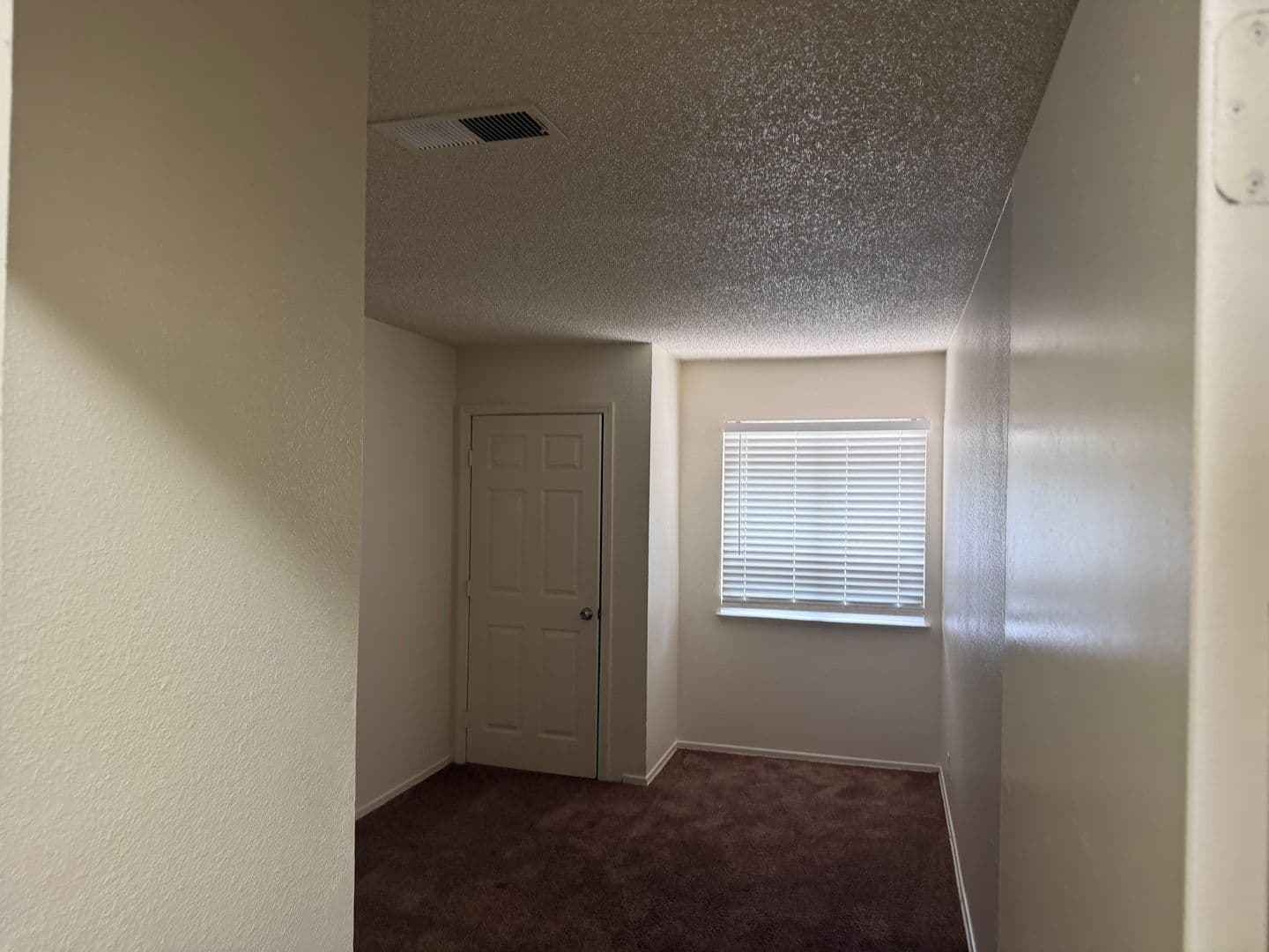 N. Las Vegas Townhome: 3523 Mercury St. #D