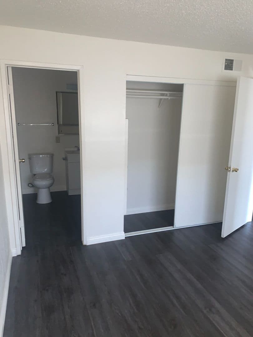 Las Vegas House: 3727 Hazelwood St. #21