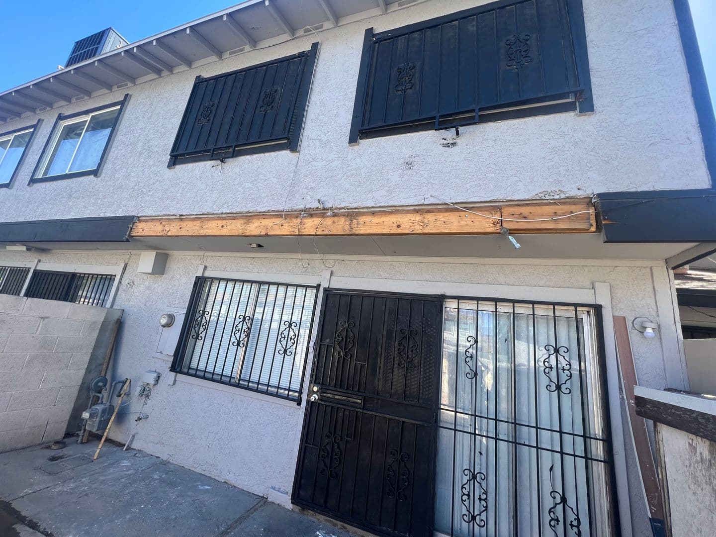 N. Las Vegas Townhome: 3503 Mercury St. #B