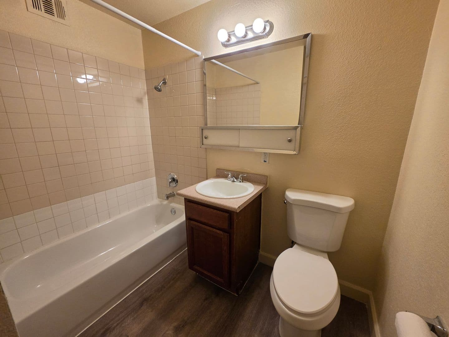Las Vegas Condo: 3712 Royal Crest St. #5